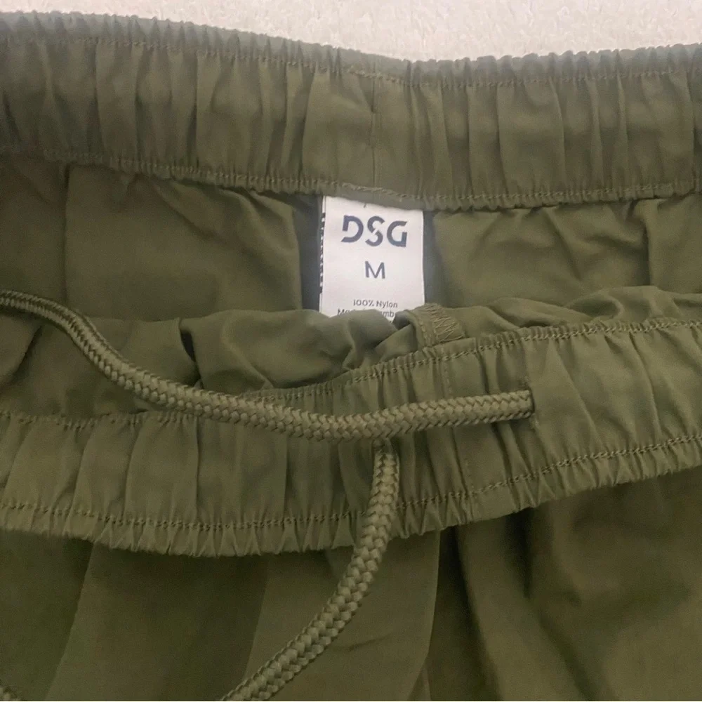 DSG Women’s Olive Shorts with Pockets and Drawstring Size Medium